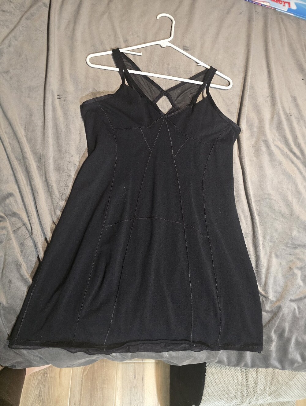Black Mesh-Detail Women’s Vintage ALO